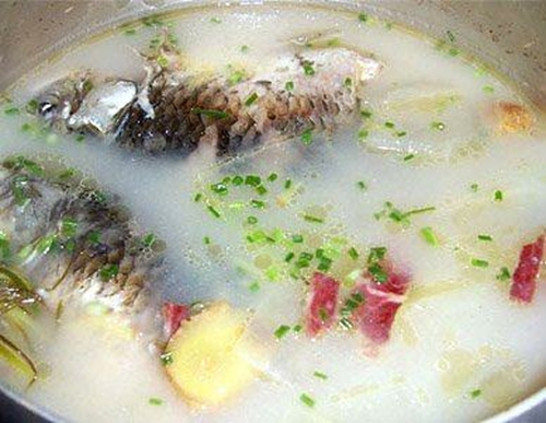 冬瓜鯉魚湯